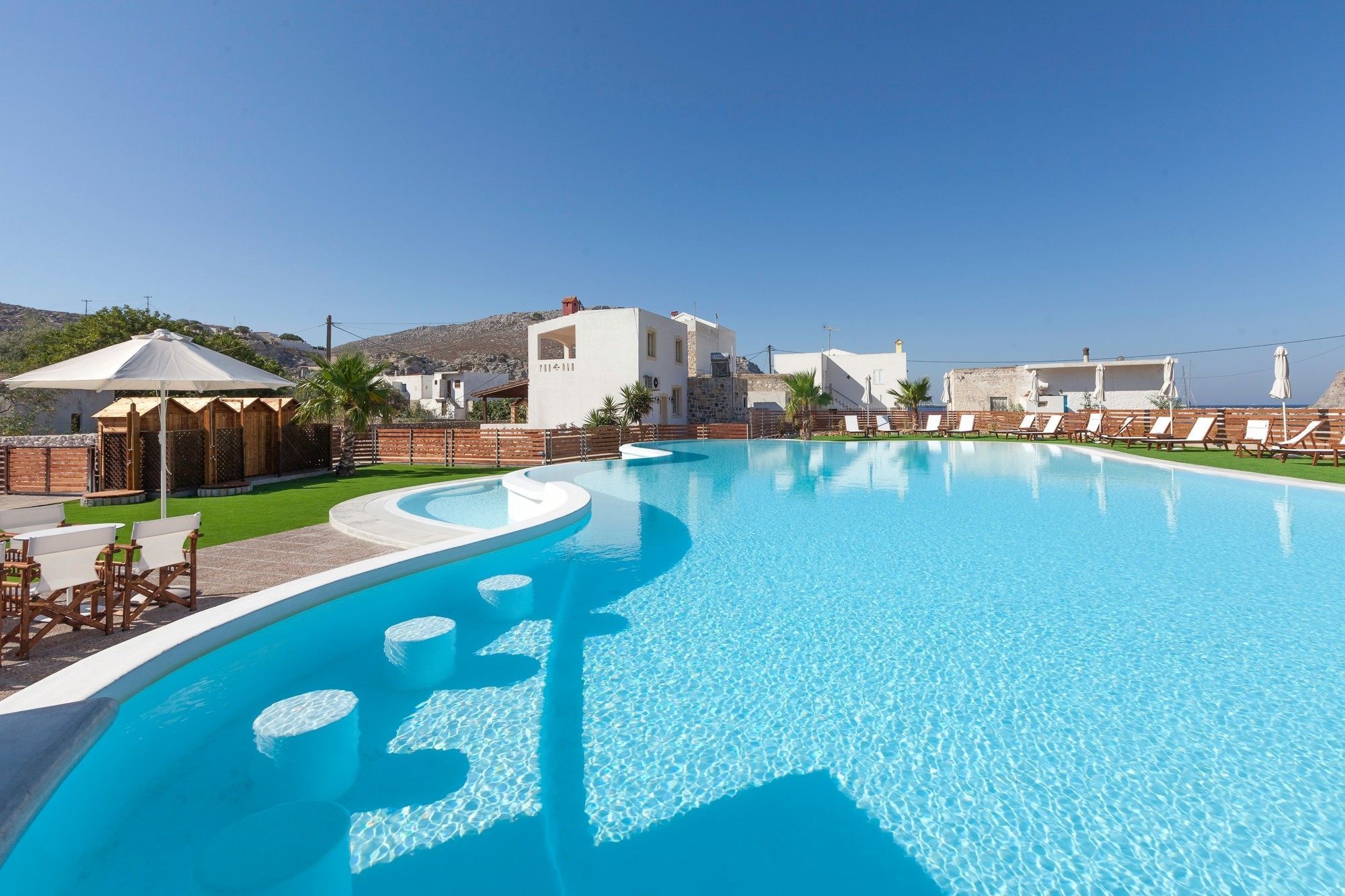 H Hotel Pserimos Villas Pserimos Town Bagian luar foto